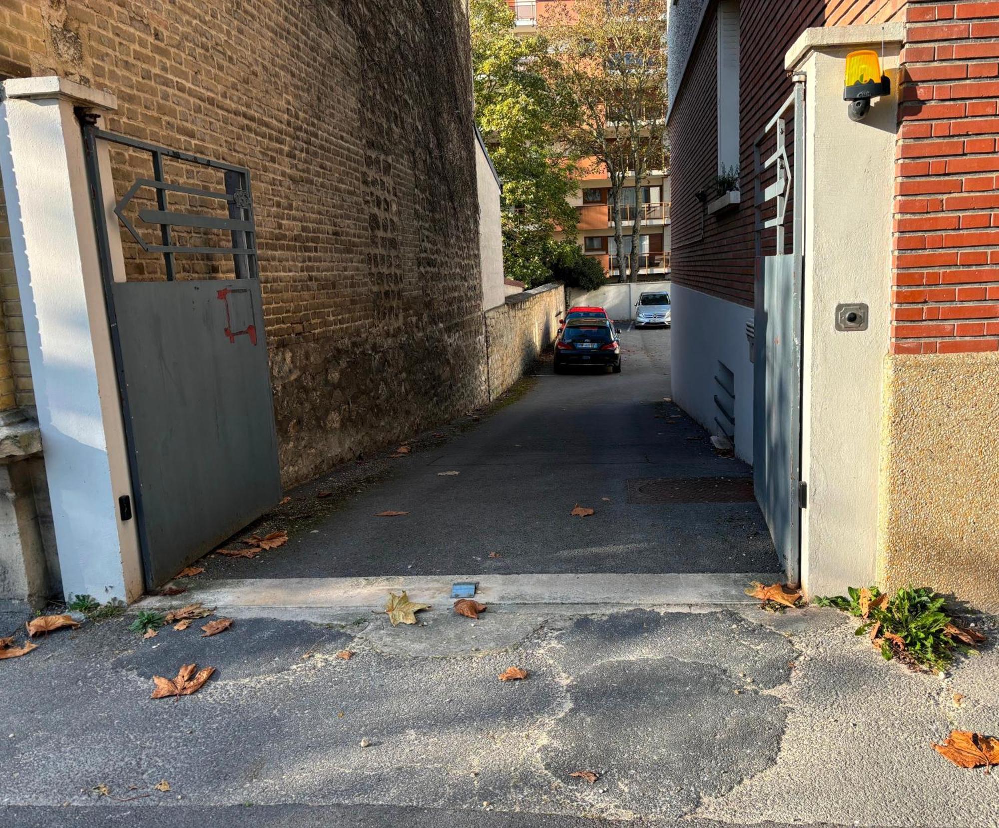 Le Seize - Parking Prive Apartman Châlons-en-Champagne Kültér fotó